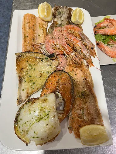 PESCADOS, CALAMARES, MARISCOS